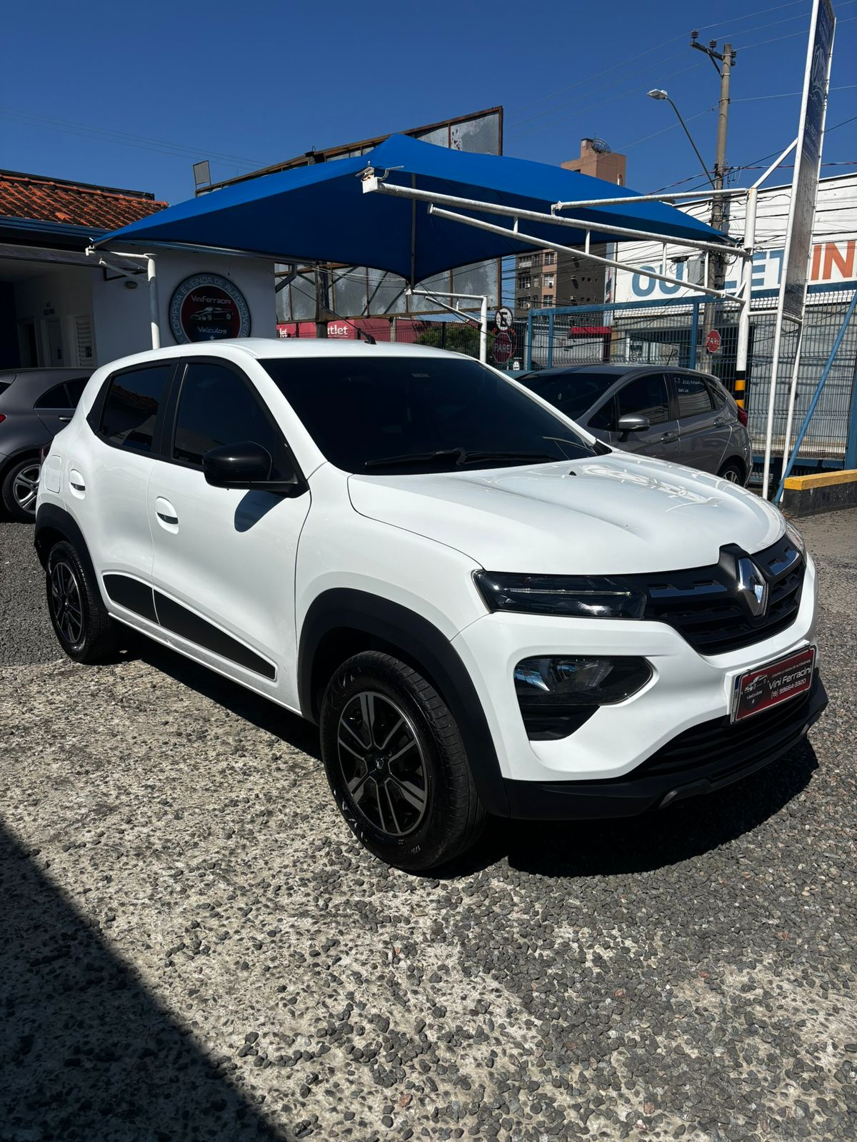 RENAULT KWID INTENSE