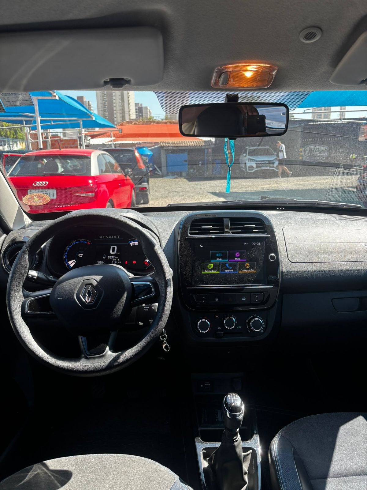 RENAULT KWID INTENSE