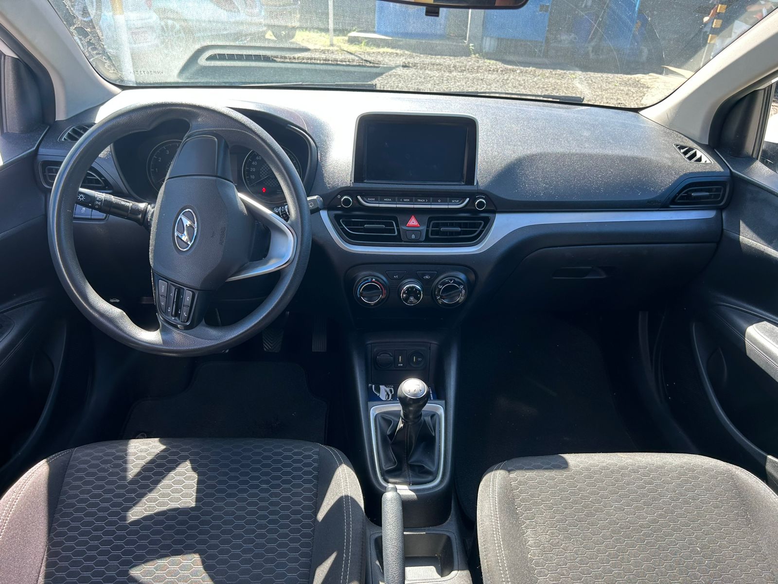 HYUNDAI HB20 HATCH VISION