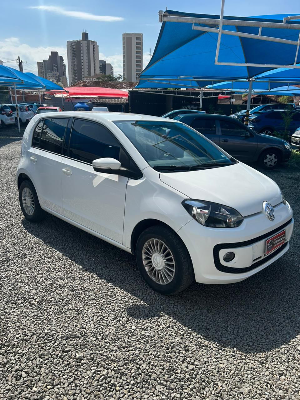 VOLKSWAGEN UP TSI