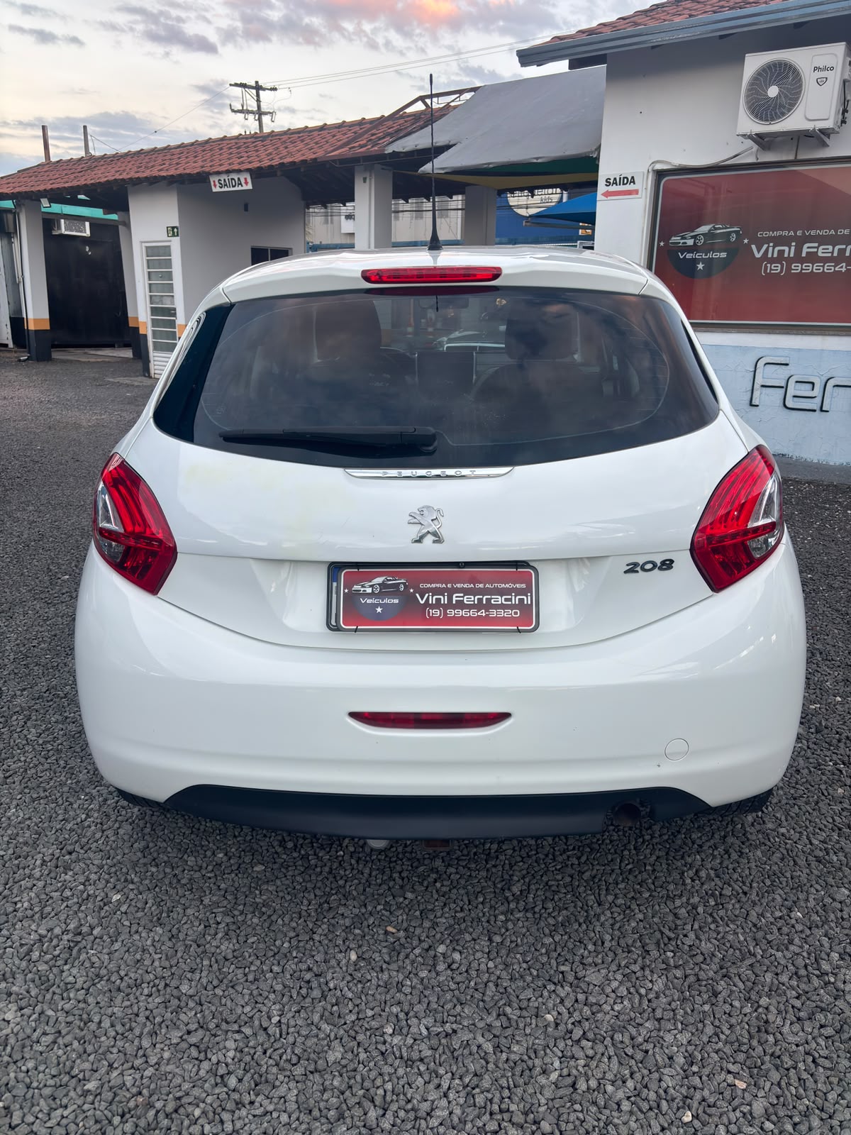 PEUGEOT 208 ACTIVE