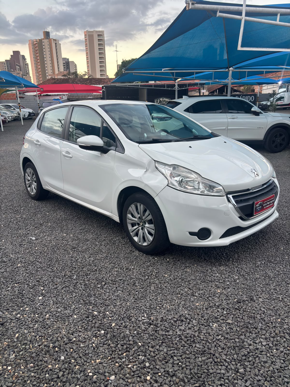 PEUGEOT 208 ACTIVE